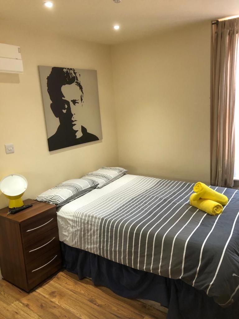 Aparthotel High Road