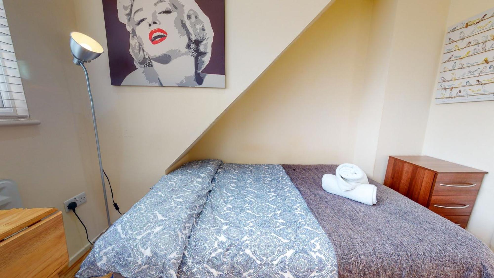 Aparthotel High Road London